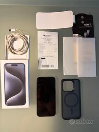 iPhone 15 Pro 128 GB Titanio Blu + Accessori