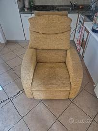Poltrona relax elettrica reclinabile
