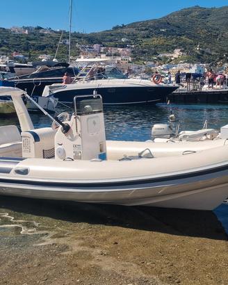 Gommone Mar.co 6mt+135 cv Mercury opti+carrello