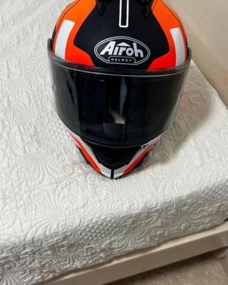 Casco Airoh