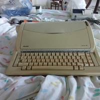 macchina da scrivere  olivetti  101