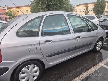 Xsara Picasso 1.8  benzina