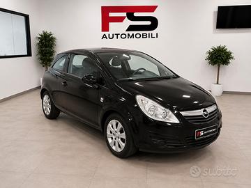 Opel Corsa 1.2 3 porte Sport