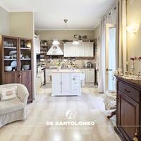 Ristrutturato e luminoso app.to in Via Veneto