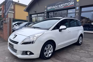 Peugeot 5008 2.0 HDi 150CV Active