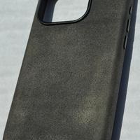 Cover Alcantara iPhone 15 Pro
