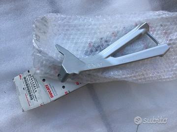 Piastra portapedana posteriore sx ducati 1098