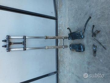 Radiatore e pedane aprilia mx 125 1984