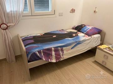 Letto singolo con rete e materasso 