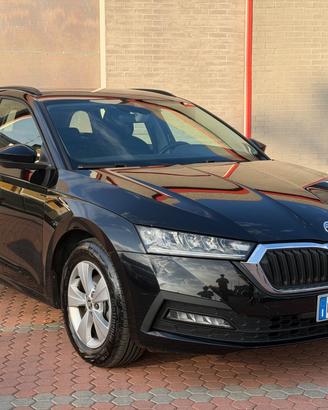 Skoda Octavia 2.0 TDI EVO SCR DSG Wagon Style