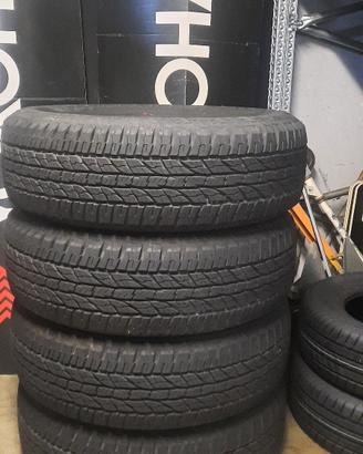 Gomme 255/70×18 G015 Yokohama 