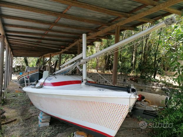 trimarano a vela carrellabile usato