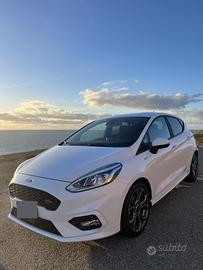 Ford fiesta Stline