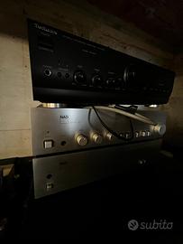 Amplificatore e modulatore NAD serie 20
