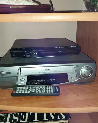 registratore VHS