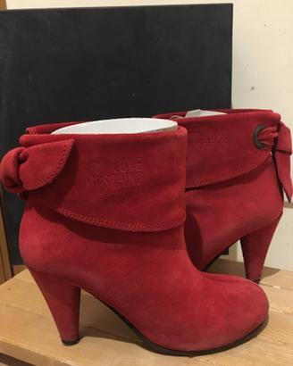 Stivaletti Moschino camoscio rosso n. 36