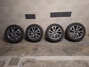 Cerchi lega ToyotaYaris+gomme invernali 195/55 R16