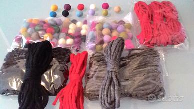 Pietre catene accessori feltro legno bigiotteria