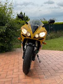 Yamaha R1 - Luguna Seca