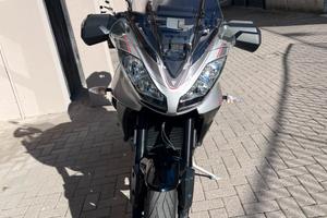 triumph tiger sport 1050 col. argento