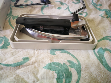 Ferro da stiro vintage da viaggio Termozeta