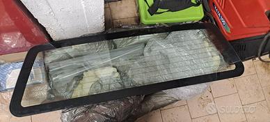 vetro posteriore Tata pick up 