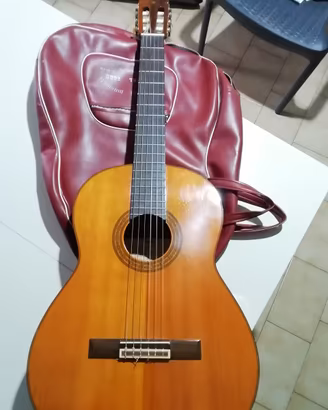 Chitarra Classica Yamaha 