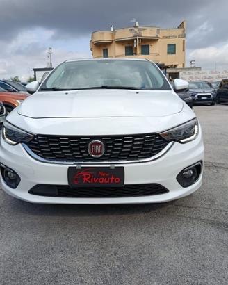 FIAT Tipo 1.3 Mjt S&S 5 porte Lounge