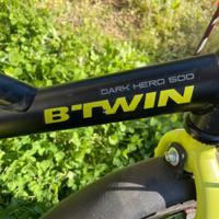 Bici bimbo btwin dark hero 500