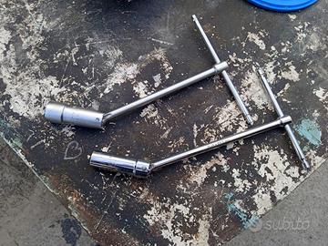 Chiavi a T Pastorino da 20,8 e Beta 957 da 16