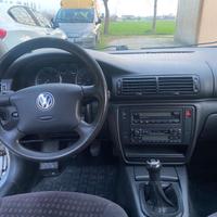 VW PASSAT 1.9 TDI SW UNICO PROPRIETARIO INDISTRUTT