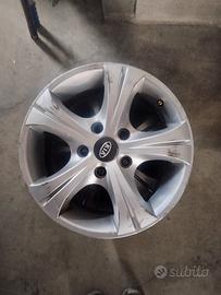 Cerchi in lega 15" pollici Kia