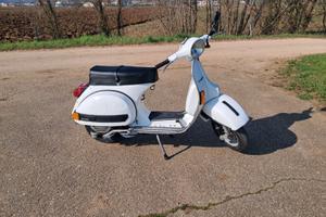 Vespa p125x