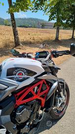 Mv Agusta Brutale 800
