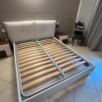 Letto matrimoniale in ecopelle