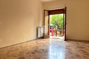 2 LOCALI A PALERMO