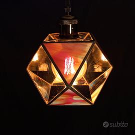 Lampada a sospensione artigianale.