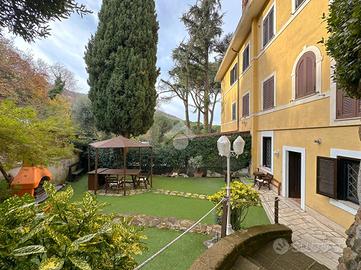 3 LOCALI A MONTE COMPATRI