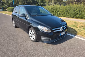 MERCEDES B180 EURO6 AUTOMATIC"OK NEOPATENTATI