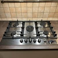 Piano cottura gas 5 fuochi