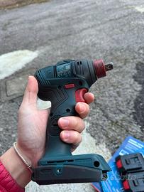 Avvitatore bosch gdx 18v 210c