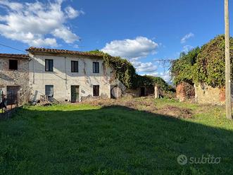 CASA SEMINDIPENDENTE A PONTE BUGGIANESE