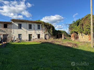 CASA SEMINDIPENDENTE A PONTE BUGGIANESE