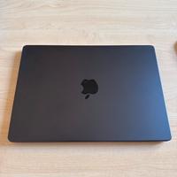 MacBook pro 14” M4 Pro 2025