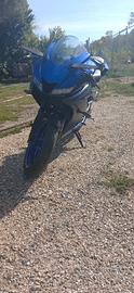 Yamaha YZF-R125 2022 a 3.500 € trattabili 