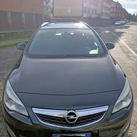 Opel Astra J St 1.7 cdti 110cv