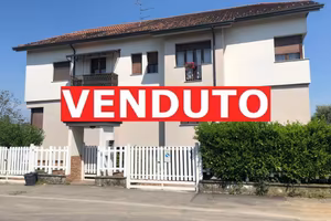 Appartamento di 86 m² con 3 locali e box auto a La