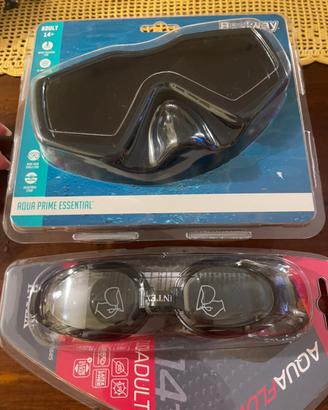 Maschera e occhialini