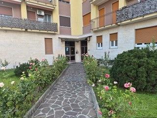 2 locali + cucina abitabile cologno m.se