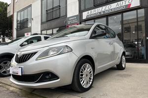 LANCIA Ypsilon 1.0 Hybrid PROMO